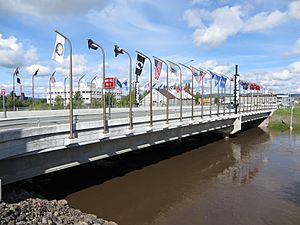 Veteran's Memorial Bridge