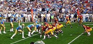 2008-1206-USC-UCLA-007-RB-redblue1