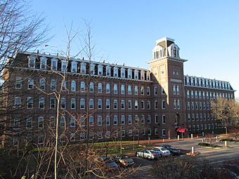 Barker Mill, Auburn ME.jpg