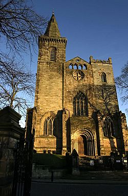 Dunfermline Abbey - entrance