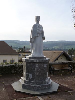 Les.Echelles.Savoie.Statue.Béatrice.de.Savoie