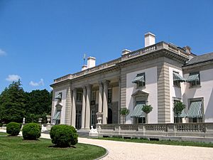 Nemours Mansion