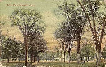 PostcardNorwalkCTUnionPark1913