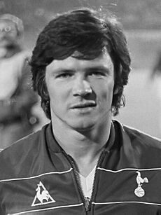 Steve Perryman (1981)