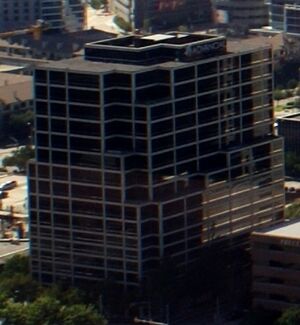 Woodall Rodgers Tower, cropped