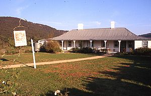 Collits Inn.jpg