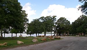 Fort parker state park