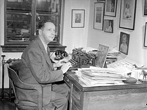 Foster Hewitt.JPG