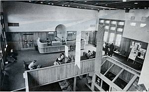 New London Union Station interior, 1979