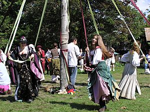 New York RenFaire 2004 maypole