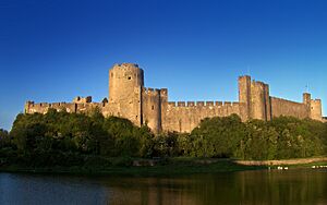 PembrokeCastle 2007