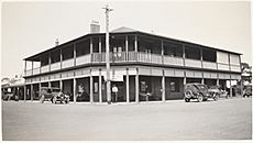 Slwa b2093972 2 Commercial Hotel