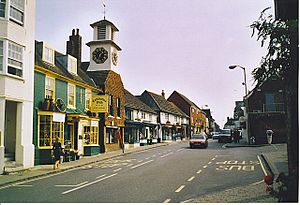 Steyning High Street, Looking South-east. - geograph.org.uk - 175394.jpg