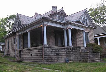 TR McGuire House.jpg