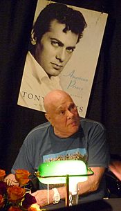 2009-0314-LV-002-TonyCurtis