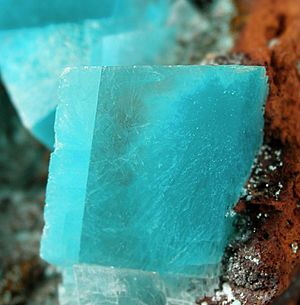 Aurichalcite-Calcite-268047