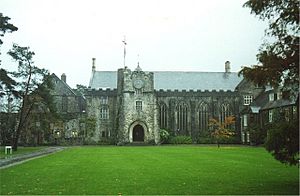 Dartington Hall - geograph.org.uk - 353535