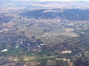 Salinas from airplane October 2017