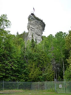 2009-0619-CastleRock