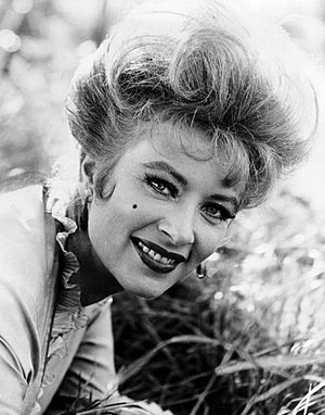 Amanda Blake Kitty Gunsmoke 1966.JPG