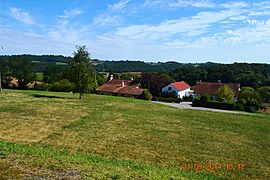 A general view of Aurions-Idernes