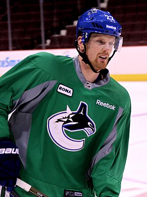 Daniel Sedin Canucks practice 2012.jpg