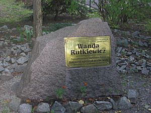 Kamien.pamiatkowy.Wanda.Rutkiewicz