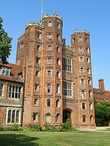 Layer Marney gatehouse 03.jpg