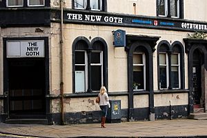 Cowdenbeath Public House - geograph.org.uk - 1562873