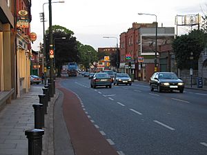 Donnybrook Road, looking towards Stillorgan