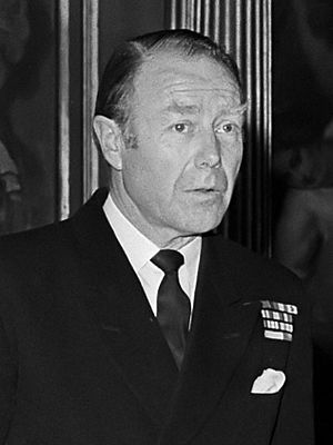 John Treacher (1977).jpg