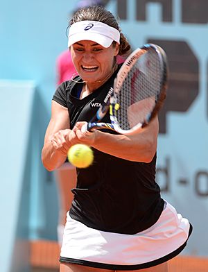 Monica Niculescu (17186724274) (cropped)