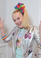 JoJo Siwa 2 (cropped)