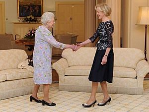 Queen Elizabeth II and Quentin Bryce (2011) 2