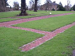 Roman fort cramond.jpg