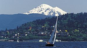 Sailing in Bellingham Bay (4952398156)