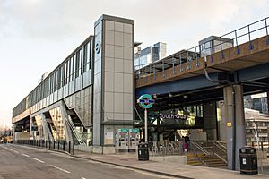 South Quay DLR roadside