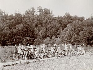 Strawberry Pickers Ruskin Cooperative