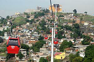 Teleférico do Complexo do Alemão 06 2014 9320