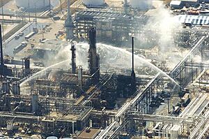 BP PLANT EXPLOSION-1 lowres2