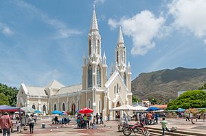 Basílica Menor de Nuestra Señora del Valle, Margarita Island.jpg