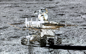 ChangE-4, Yutu-2 (cropped).png