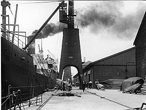 Greenland dock 1927