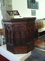 Pulpit, St Edward's Church, Roath.jpg