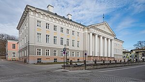 Tartu asv2022-04 img21 University main building