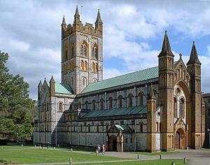 Buckfast Abbey, Buckfastleigh, Devon 8.JPG