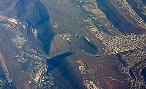 Cumberland Narrows air