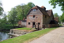 Mapledurham Watermill 1