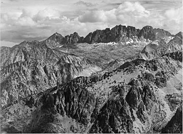 North Palisade from Windy Point.jpg