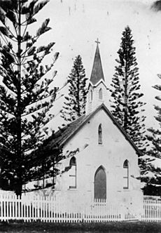 StateLibQld 1 118616 St. Paul's Church of England, Cleveland, ca. 1905